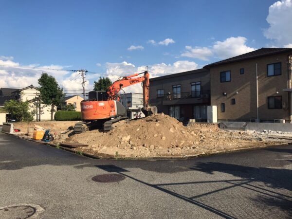 富山市で更地つくり１