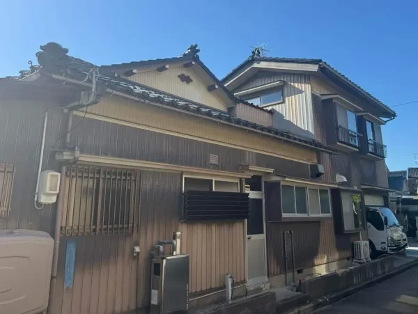 解体前の家屋