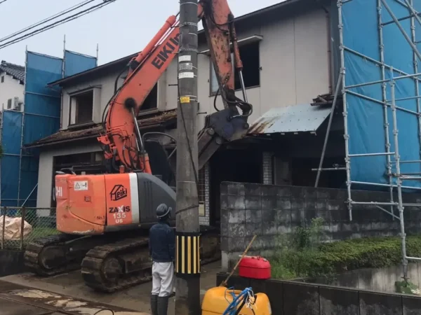 解体前の木造住宅