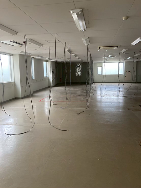 アスベスト除去現場