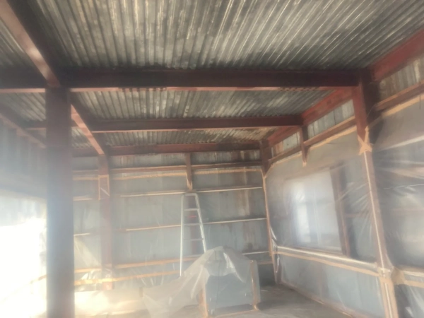 富山の株式会社エイキ 高岡市での住宅アスベスト除去 負圧除塵装置を設置