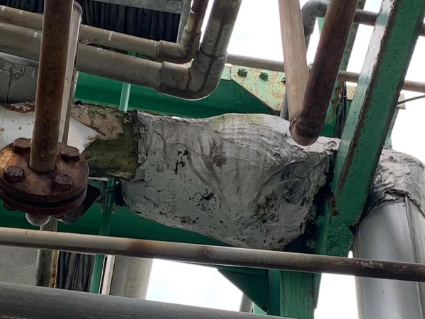 フランジのアスベスト保温材