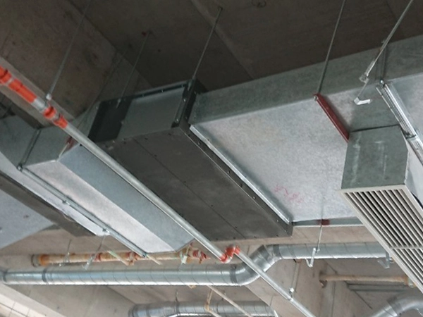 天井に設置されているダクト