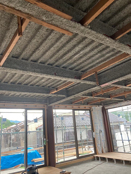 吹き付けアスベストのある天井