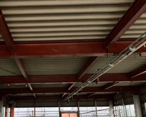 富山の吹き付けアスベストの除去が終わった現場