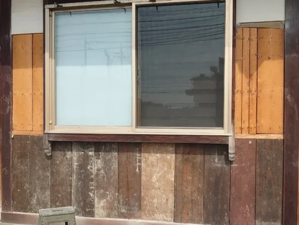 富山の株式会社エイキ 外壁の解体工事 解体後