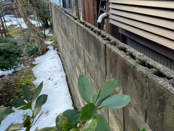 ブロック塀の高さ調整前の写真