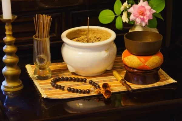 富山の株式会社エイキ訳あり品の供養も実施